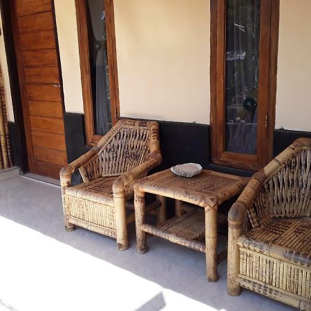 Telage Indah Homestay Kuta  Ngoại thất bức ảnh