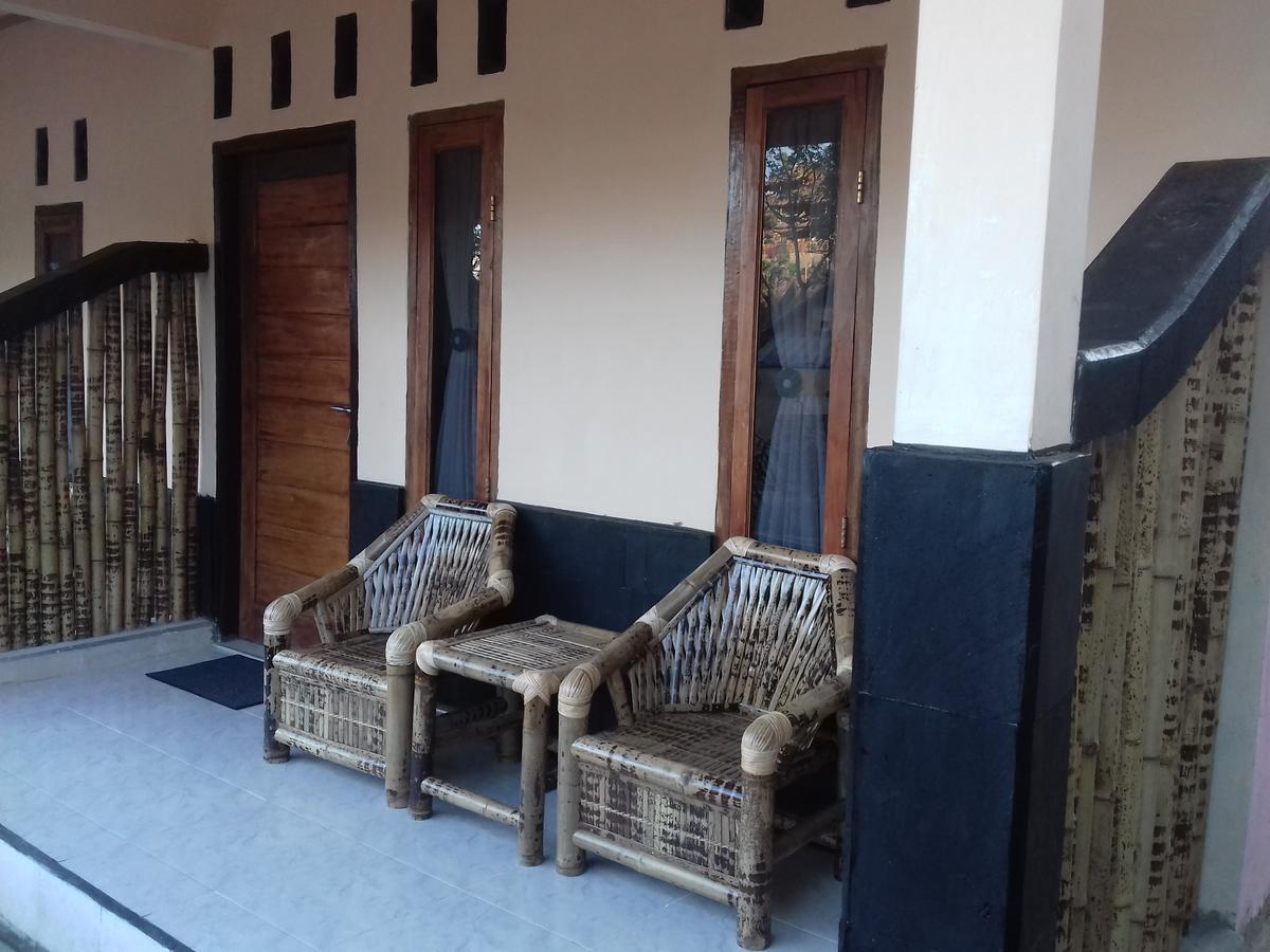 Telage Indah Homestay Kuta  Ngoại thất bức ảnh
